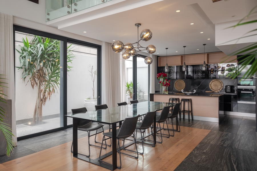 3 Bedroom Property for Sale in Bantry Bay Western Cape